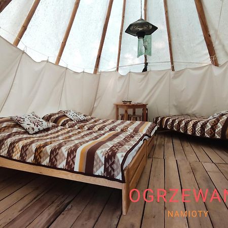 Glamping Wild Nature Baltow Eksteriør bilde